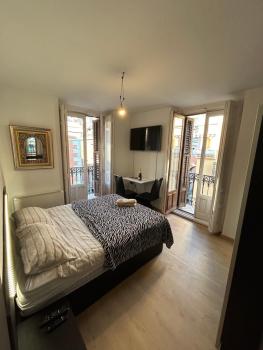 Room in Plaza Mayor, Madrid (fotografie 5)