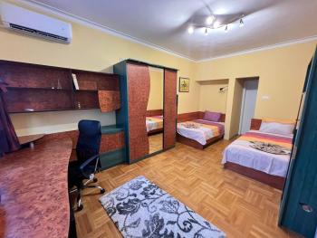 Mumbai Spacious 150 Sq M 2BDR near Vitosha BLVD and NDK, Sofia (Foto 5)