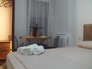 Luxury studio next to US embassy, Tirana (Foto 2)
