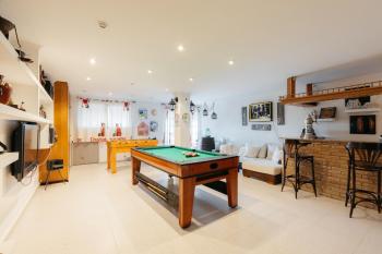 chalet, villa rodeada de naturaleza piscina a doce klm de Valencia y 7 del aeropuerto, Walencja (zdjęcie 2)