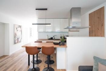 Neues 2 Schlafzimmer Apartment mit RooftopTerrace, Drážďany (fotografie 4)