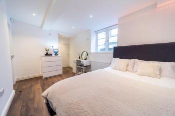 Excellent 3 bedroom, 3 baths, City Centre, voucher available, Leeds (Foto 5)