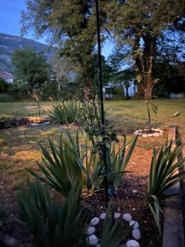 Idylle in der Natur mit Burgblick, Sutomore (fotografie 4)
