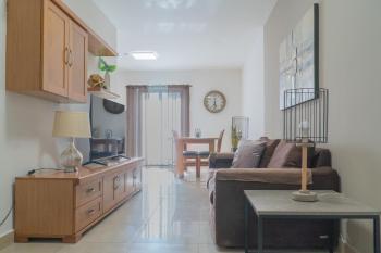 Simple Style & Space - Gzira Apt, Gżira (fotografie 3)