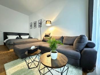 HolidayHome Apartments I Top Design Apartment in Heart of Berlin-Friedrichshain, Berlin (photo 2)