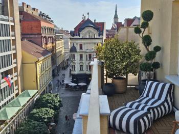 Terrace in Old Town - Castle & Cathedral View, Bratislava (fotografie 2)