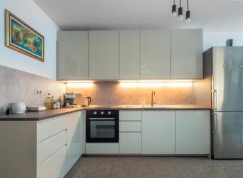 Vertigo 2 Modern 2-Bedroom Apartment with Parking & Vitosha View, Sofia (Foto 5)