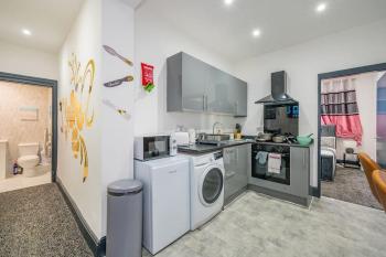 -F19GH- For relaxed & Cosy stay,Free Parking,WiFi, Лидс (фото 5)