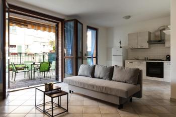 DeHomes - Relax & Business Apartments, Buccinasco (photo 2)
