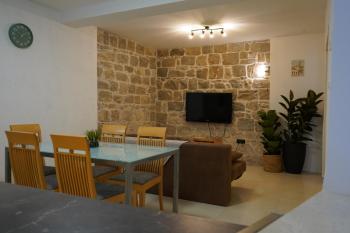 Sea Breeze Studio Apartment, 30m to Pebble Beach, Central Stobreč with Summer Amenities, Split (Foto 5)
