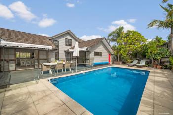 Villa with Pool in Browns Bay, Auckland (fotografie 4)