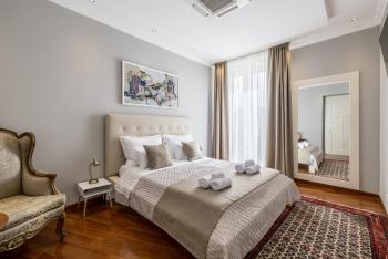 NEW! Elegant downtown suite - Casa Kaja, Split (foto 4)