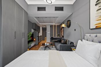 Luxury studio at JLT near metro, Dubai (photo 3)