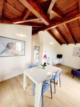 Casa Giuly , attico sul lago, Belgirate (zdjęcie 2)