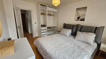 Business Park Retreat: 1BR with Mountain View, Sofia (Foto 2)