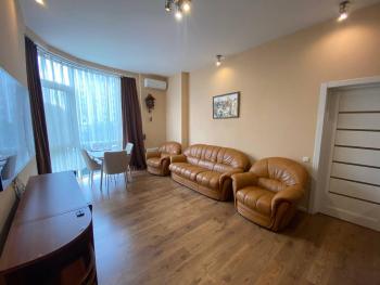 Apartment on Dragomirova, Kiev (photo 3)