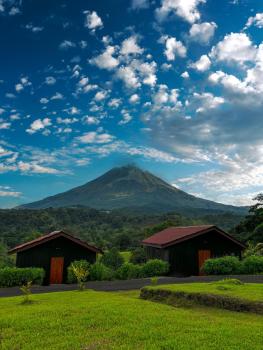 Arenal Roca Lodge & Bungalows, Fortuna (photo 2)