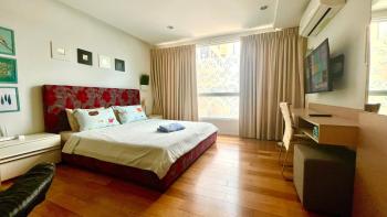 Comfortable Studio, Walk to BTS, Free Wi-Fi, Great Location, Bangkok (photo 2)