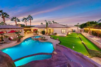 Cloud 9 Holiday Home, Индио (фото 5)
