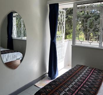 Diggz - Private Townhouse, Garden Views near Junction Mall, Nairobi (photo 2)