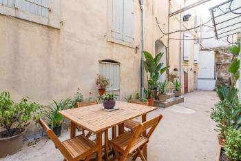 Le Séduisant T2/terrasse, Notre Dame de la Garde, Marseille (photo 2)