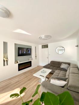 Black & White Hideaway, Lublaň (fotografie 3)