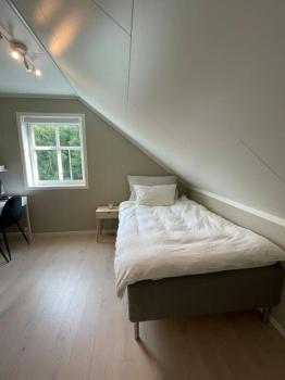 House with 5 bedrooms, 2 bathrooms, available for ONSS, Stavanger (Foto 2)