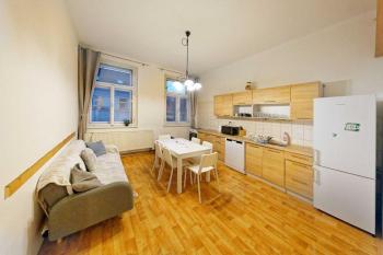 Apartment Lublanska 48, Praha (fotografie 4)