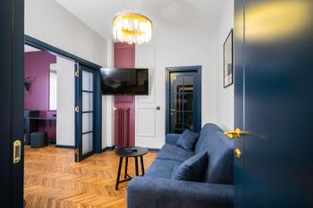 Royal Retreat - Your central designer spot by Flat Mаnager, Sofia (Foto 2)