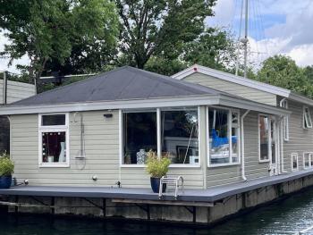 Bed and breakfast private accommodation at Amsterdam Houseboat, Amsterdam (zdjęcie 2)