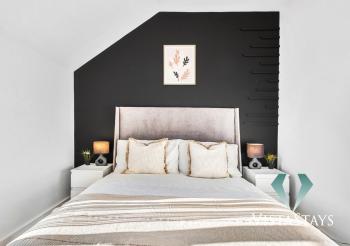 4BDR House By Vista Stays Short Lets & Serviced Accommodation Birmingham With Pool Table, PS4 & Free Parking, Birmingham (photo 3)