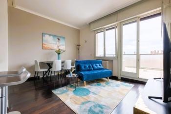 Elegant Penthouse With A View Of The Two Towers And Piazza Maggiore, Bologna (photo 5)