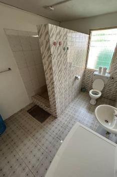 Big, Beautiful & secure house - Oxford st Barnor, Accra (photo 2)