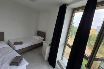 Air conditioned 2 room Apartment Vienna Gate, 4, Bratislava (Foto 3)