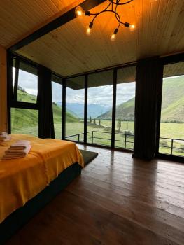 Gzaze 2, Kazbegi (foto 2)