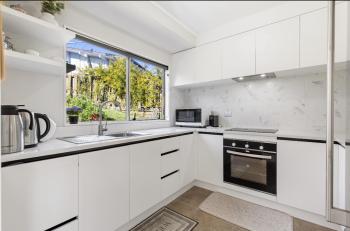 deluxe double room, Auckland (photo 4)