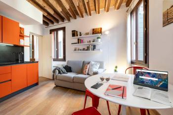 Contemporary Apartment In Venice Ff, Benátky (fotografie 5)