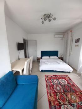 Isabel's penthouse overlooking the city, Tirana (photo 3)