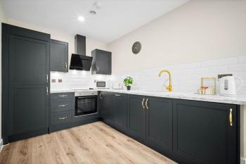 Stylish Apartment - 2 Bedroom - City Centre - JQ - WIFI - Netflix - 10AH, Birmingham (photo 3)