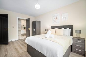 Stylish Apartment - 2 Bedroom - City Centre - JQ - WIFI - Netflix - 10AH, Birmingham (photo 5)