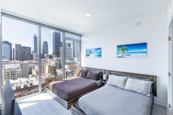 Top Floor High Rise 3 Bed DTLA Skyscraper Penthouse, Los Angeles (fotografie 5)
