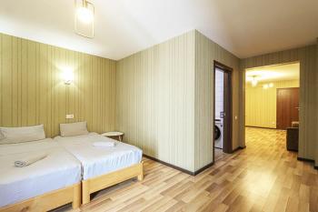 Stylish Studio in Old Tbilisi- By Wehost, Tbilisi City (photo 4)