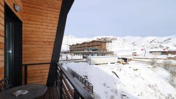 Super Bright & Stylish Apartment In Gudauri - by Wehost, Goudaouri (photo 4)