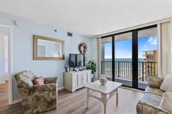 Ocean View / 7th Floor / Pool / Walk to Shopping & Dining / Ocean Trillium Condo #701, New Smyrna Beach (Foto 2)