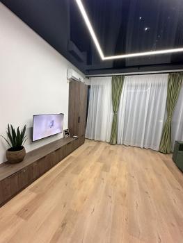 Queens Suite, Mamaia Nord – Năvodari (fotografie 5)