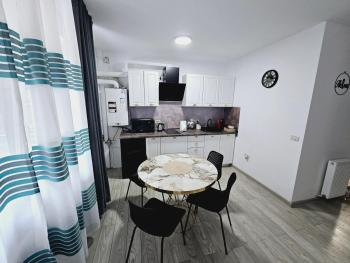 Comapart1, Bacău (foto 4)