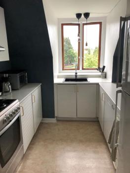 Flot værelse tæt ved transport i en skøn villa, Copenhague (foto 5)