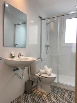 RIUS33 - Huge & Spacious Apartment in Montjuic, Barcelona (Foto 5)