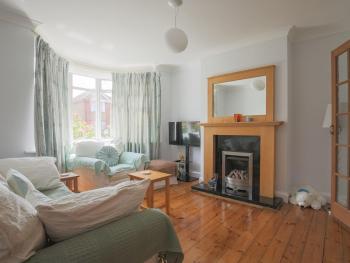 Spacious Home in Windsor with Parking & Garden - Pass the Keys, Windsor (photo 2)
