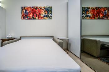 Stylisch und Schick, neue Wohnung, U-Bahn 2 Minuten, Kolín nad Rýnem (fotografie 4)